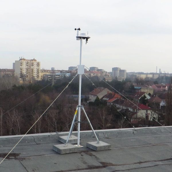 Davis Mounting Tripod