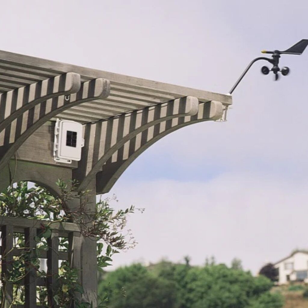 Davis Solar-Powered Wireless Sensor Transmitter