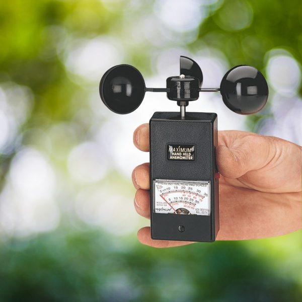 Maximum BTC Hand Held Analog Anemometer